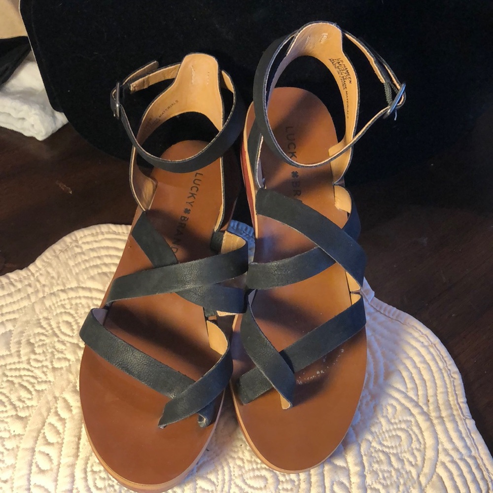 Lucky ⭐️Brand faux leather cross strap toe, ankle strap buckle wedge sandals